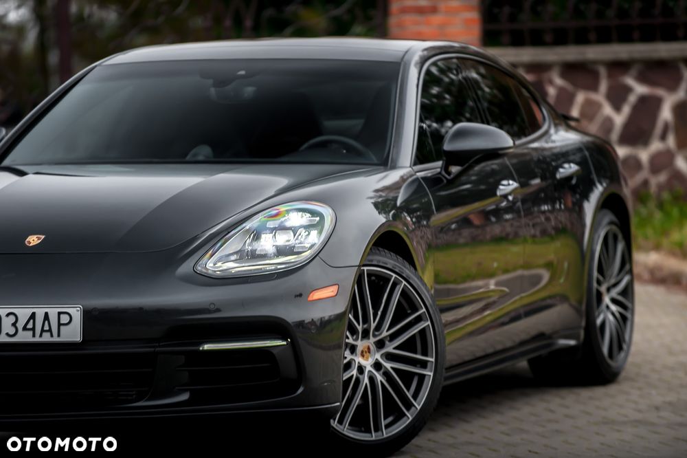 Porsche Panamera 4 GPF Executive - 7