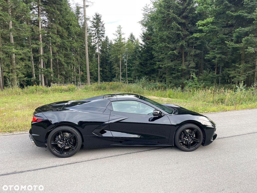 Chevrolet Corvette - 16