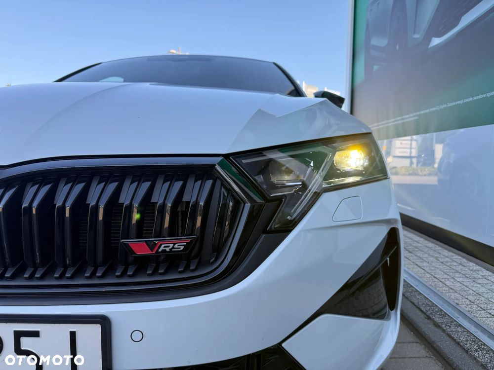 Skoda Octavia 2.0 TSI RS DSG - 10