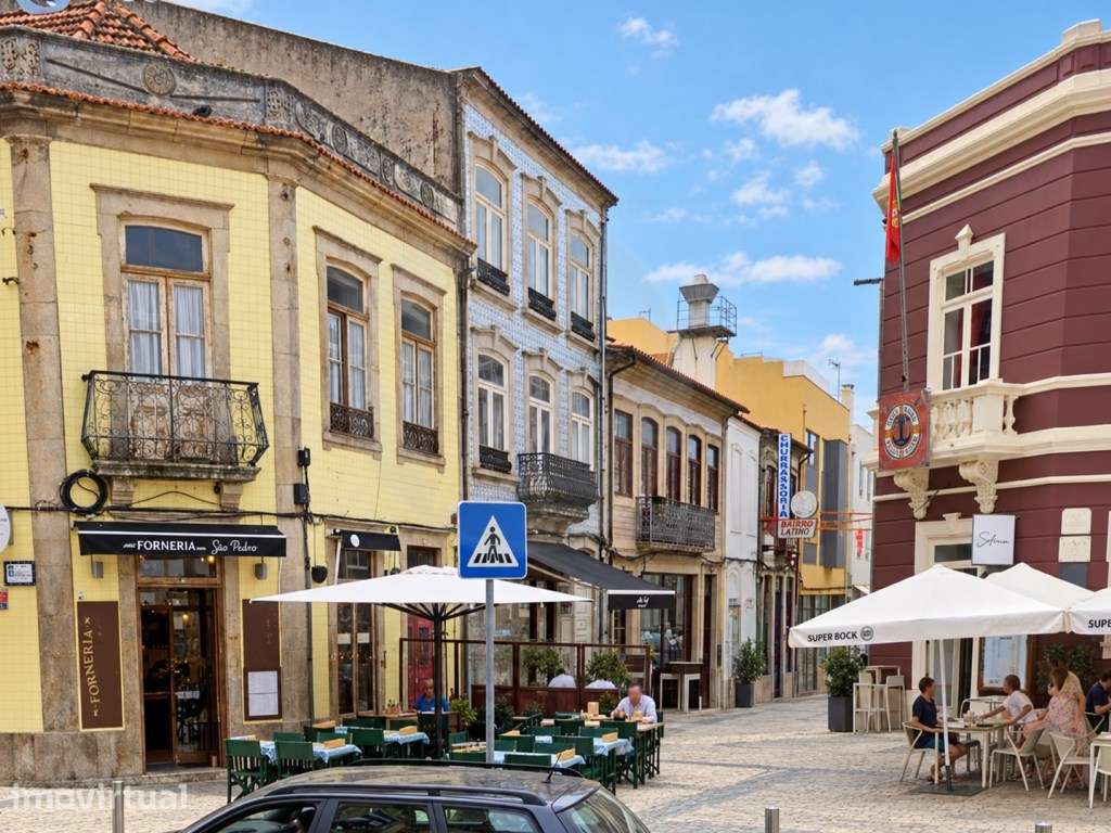 Trespasse de Loja com Excelente Localização na Póvoa de Varzim - Grande imagem: 3/25