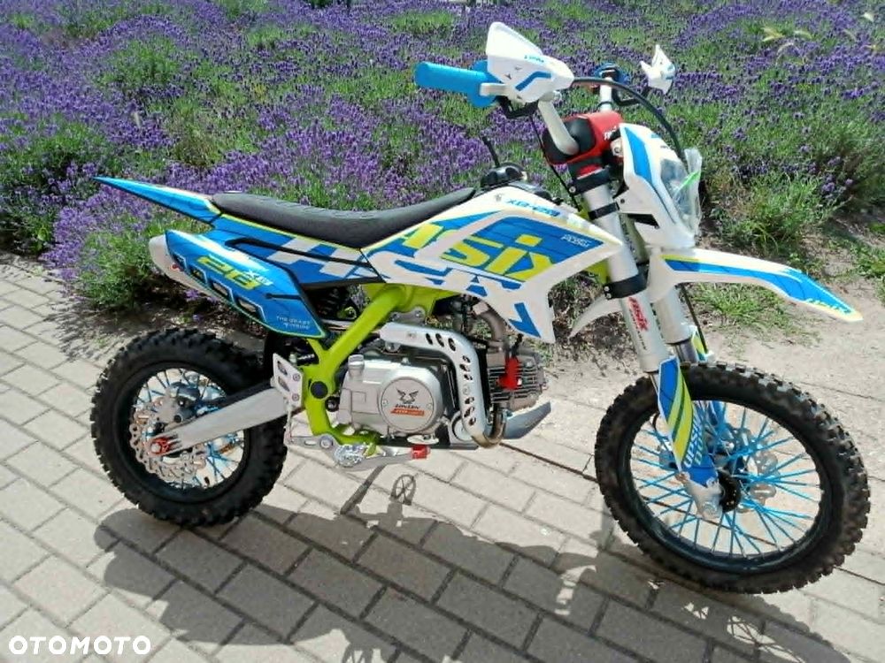 ASIX XB-28