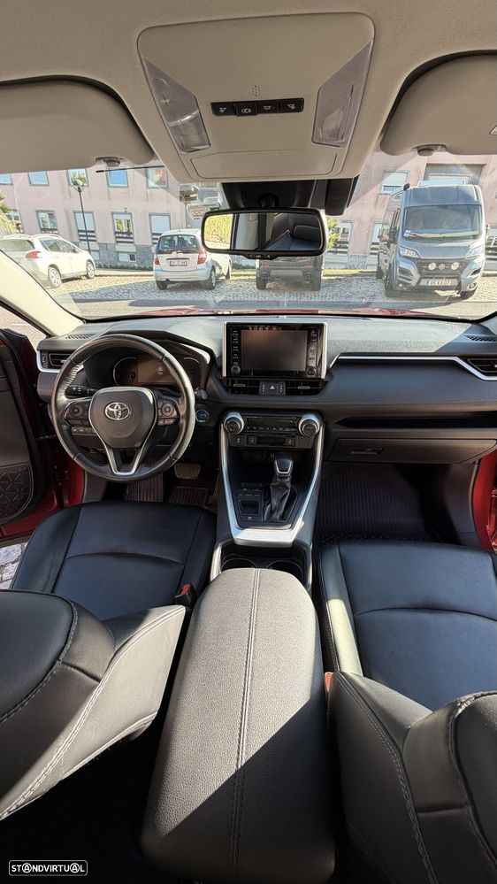 Toyota RAV4 - 6