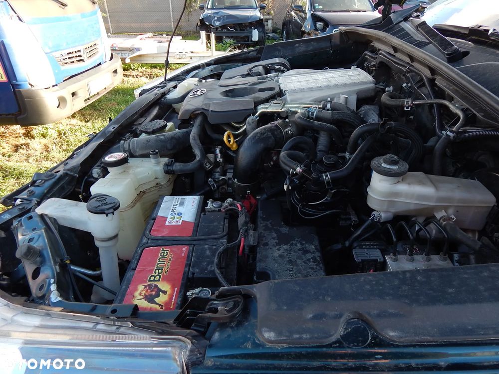 Toyota Hilux - 22