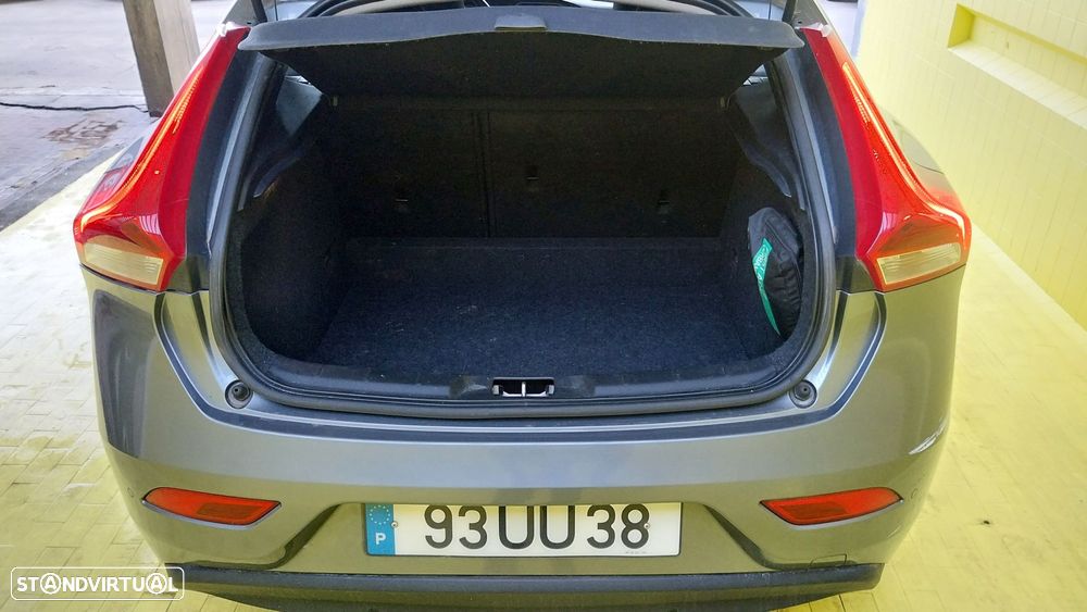Volvo V40 1.6 D2 Kinetic - 22
