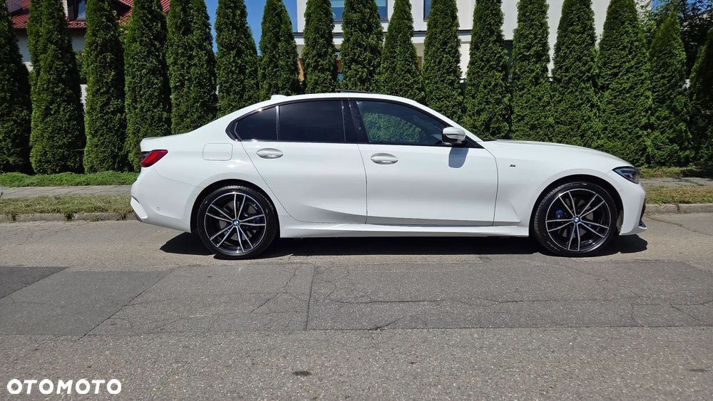 BMW Seria 3 330e M Sport sport - 4