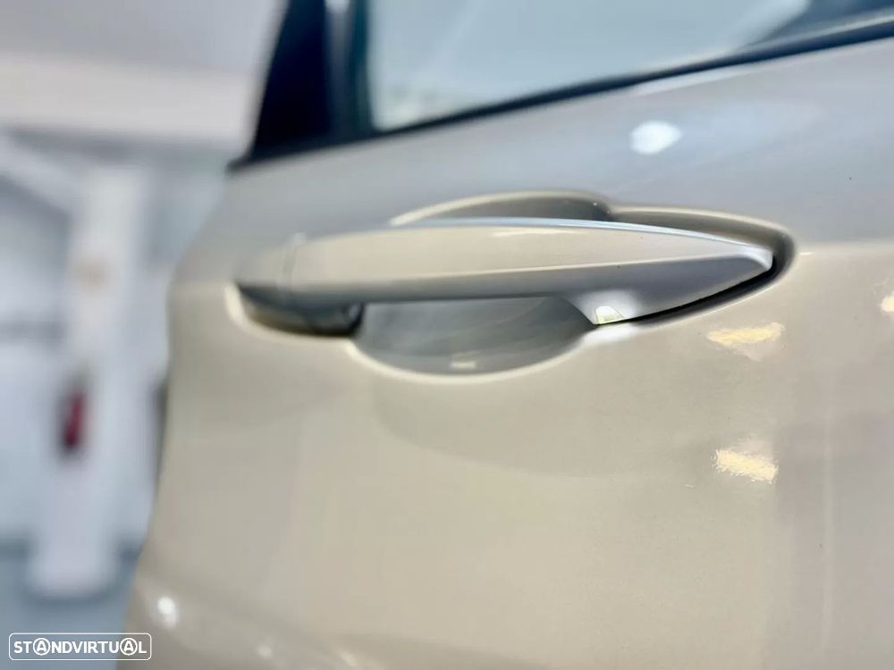 BMW 216 Active Tourer d Line Sport - 21