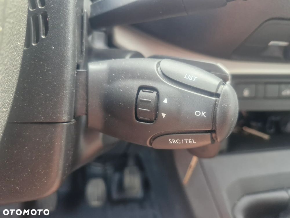 Opel VIVARO - 14
