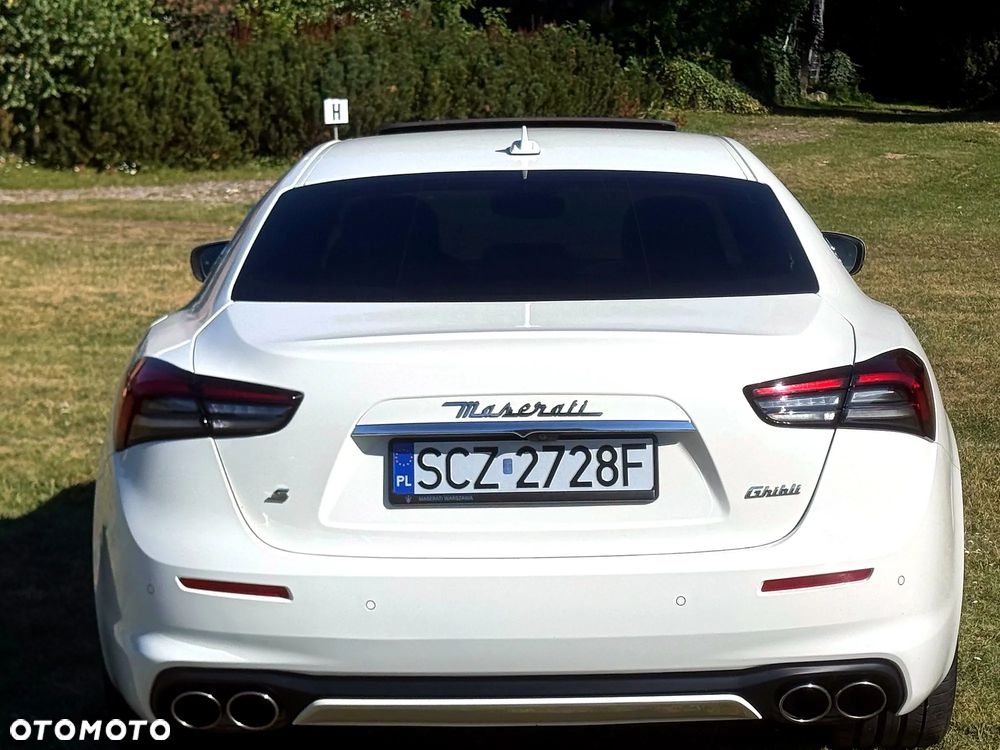 Maserati Ghibli S GranLusso - 5