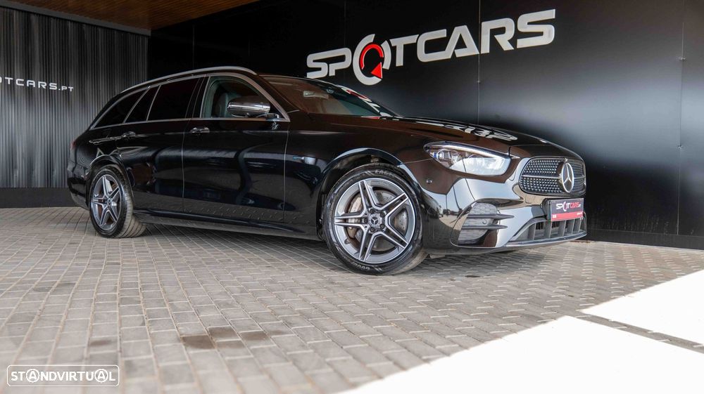 Mercedes-Benz E 300 de AMG Line - 1