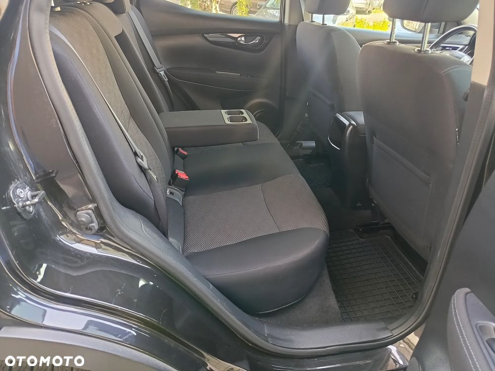 Nissan Qashqai 1.2 DIG-T N-Connecta EU6 - 13