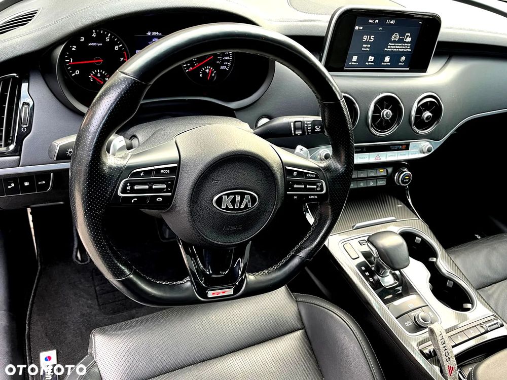 Kia Stinger 3.3 T-GDI AWD GT - 14