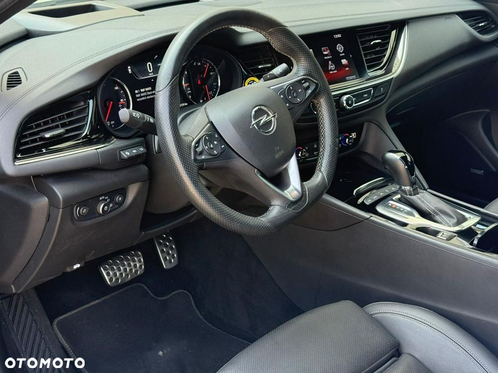 Opel Insignia Sport2.0 Direct InjTurbo 4x4 Innovation - 17