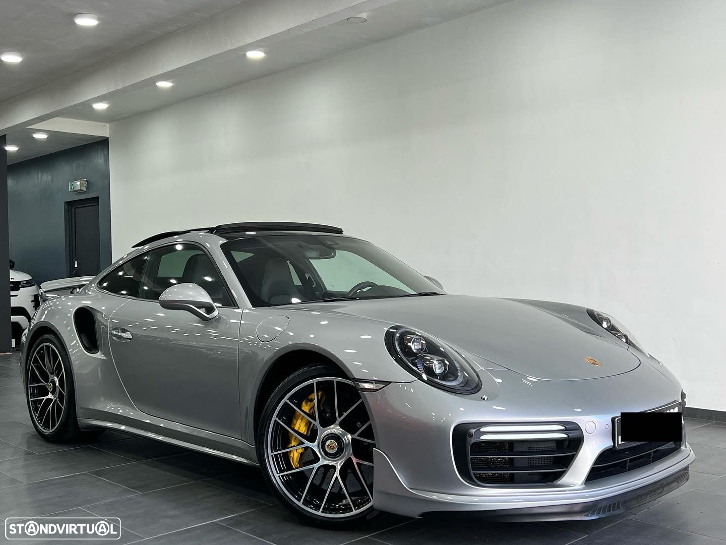 Porsche 911 (991) Turbo S PDK - 22