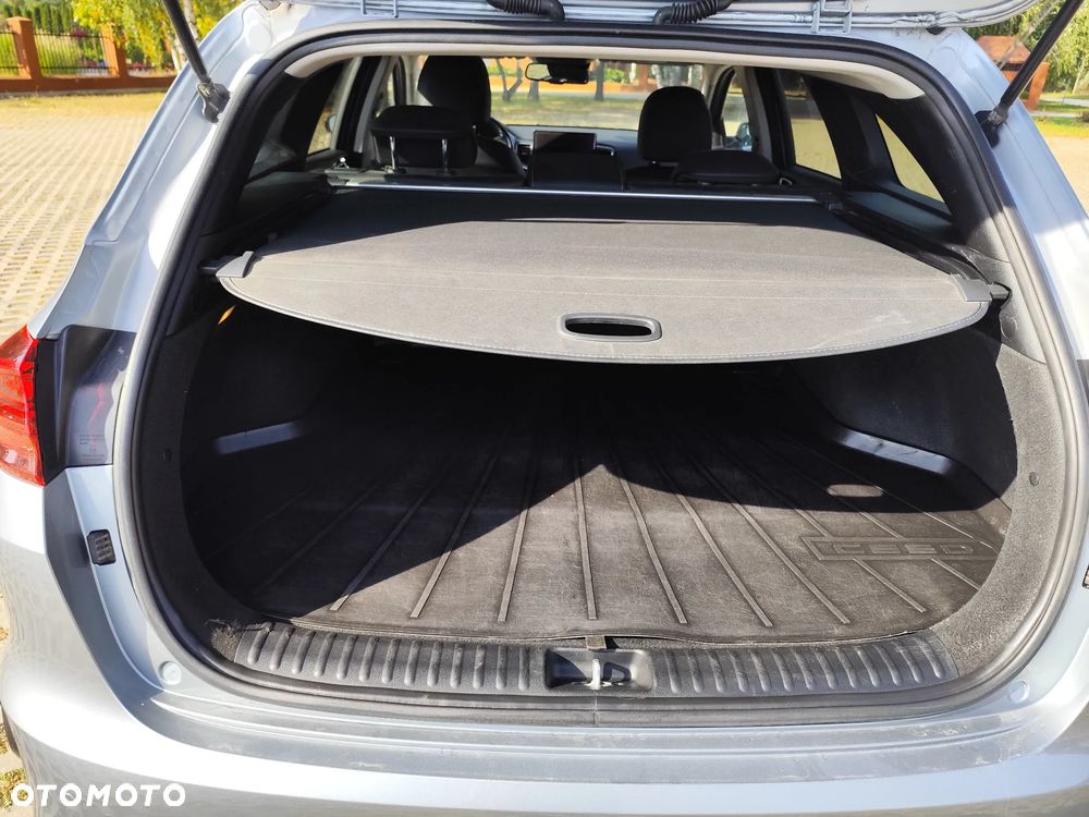 Kia Ceed 1.6 CRDi mHEV L Business Line - 16