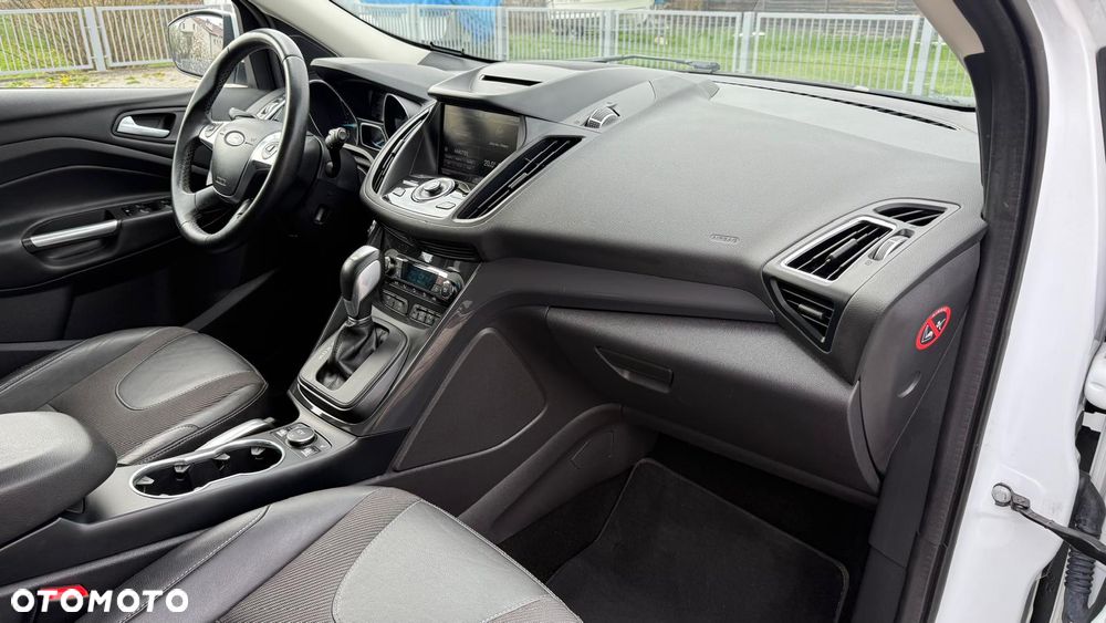Ford Kuga 2.0 TDCi 4x4 Individual - 25