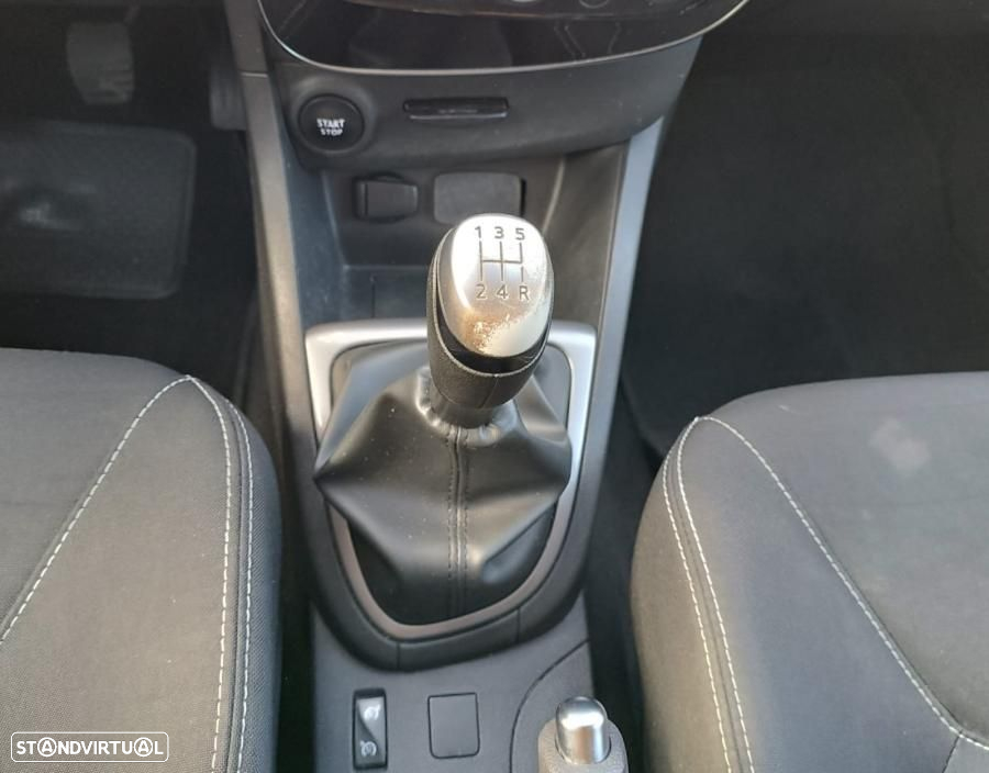 Renault Clio 1.5 dCi Limited - 13