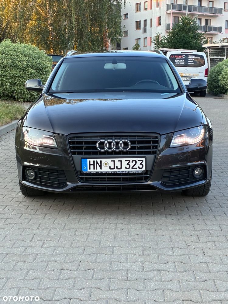 Audi A4 Avant 2.0 TDI DPF Attraction - 2