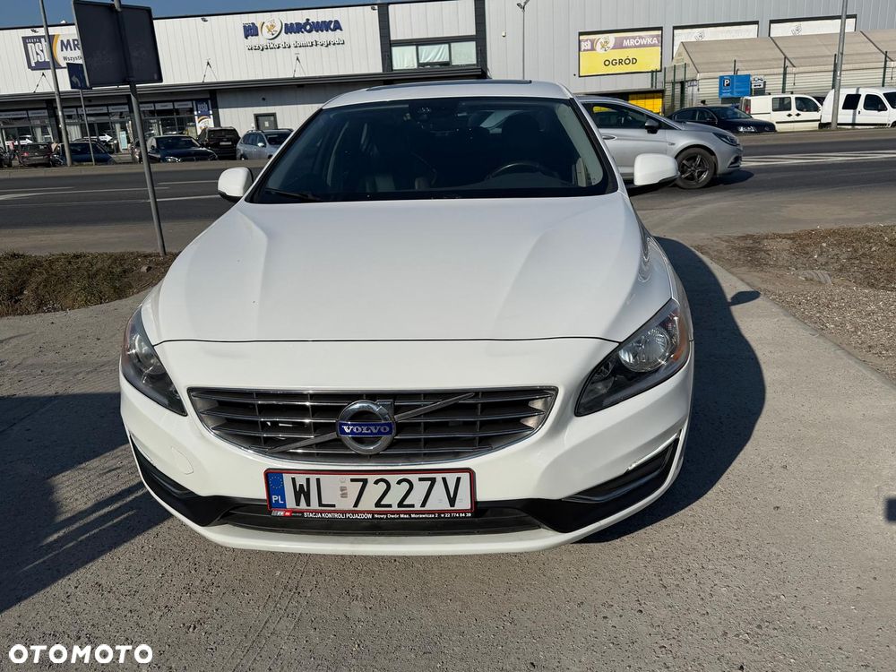Volvo S60 T5 Drive-E Base - 2