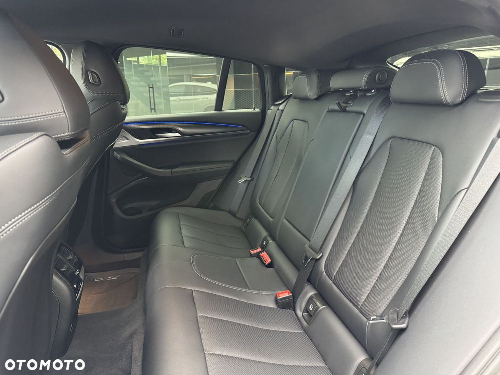 BMW X4 xDrive20d mHEV sport - 15