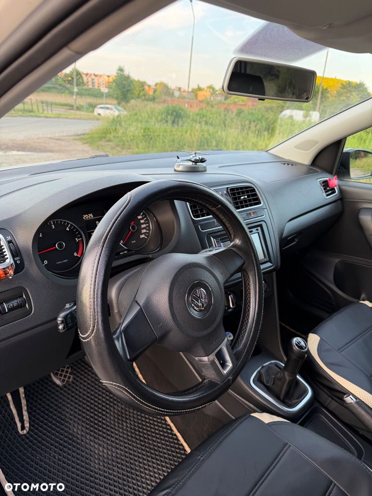 Volkswagen Polo - 20