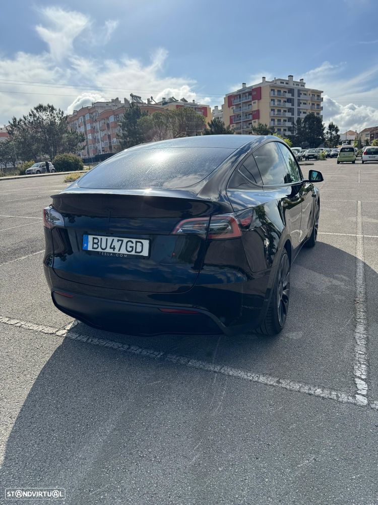 Tesla Model Y Performance Dual Motor AWD - 5