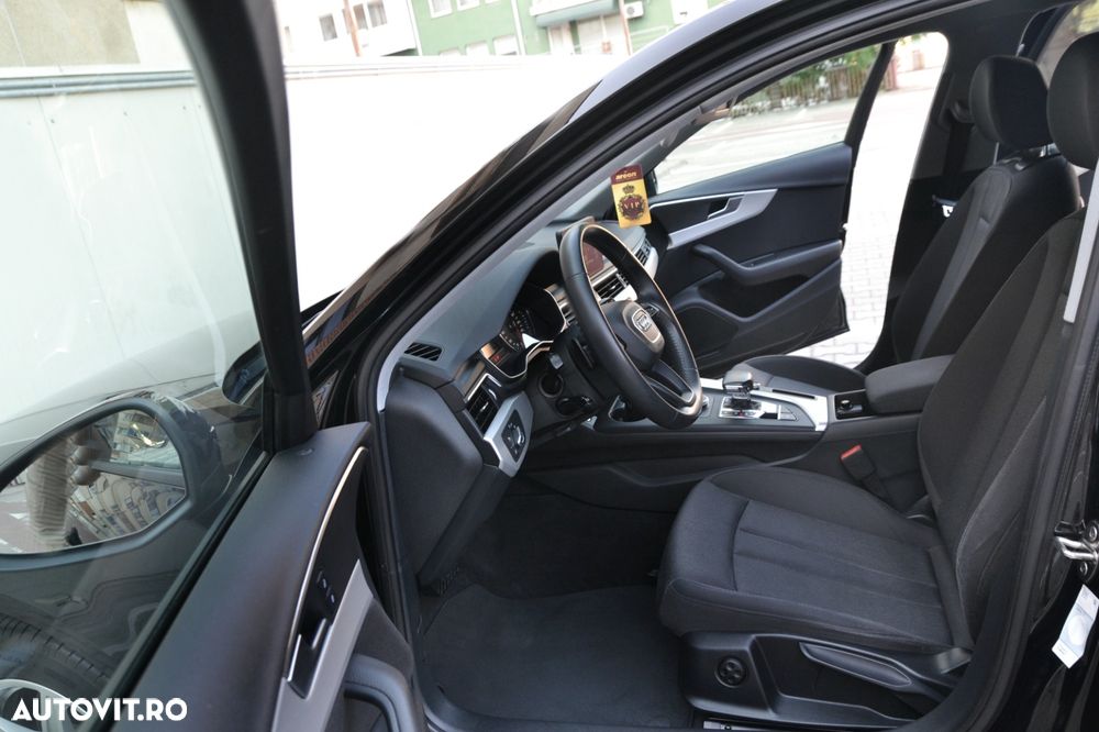 Audi A4 2.0 TDI S tronic Design - 12