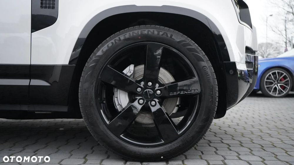 Land Rover Defender 3.0 D350 mHEV X-Dynamic HSE - 9