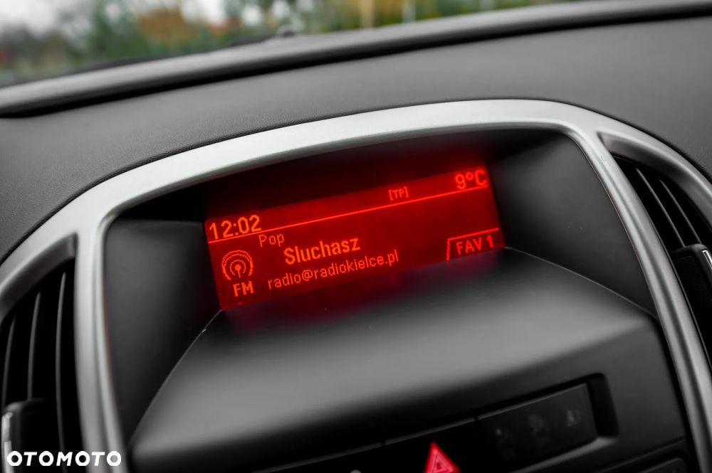 Opel Astra 1.4 Turbo 150 Jahre - 26