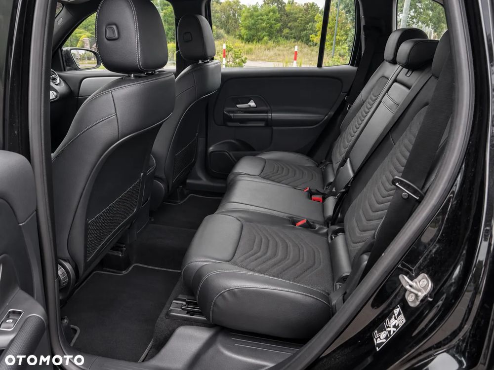 Mercedes-Benz GLB 200 Progressive 7G-DCT - 18