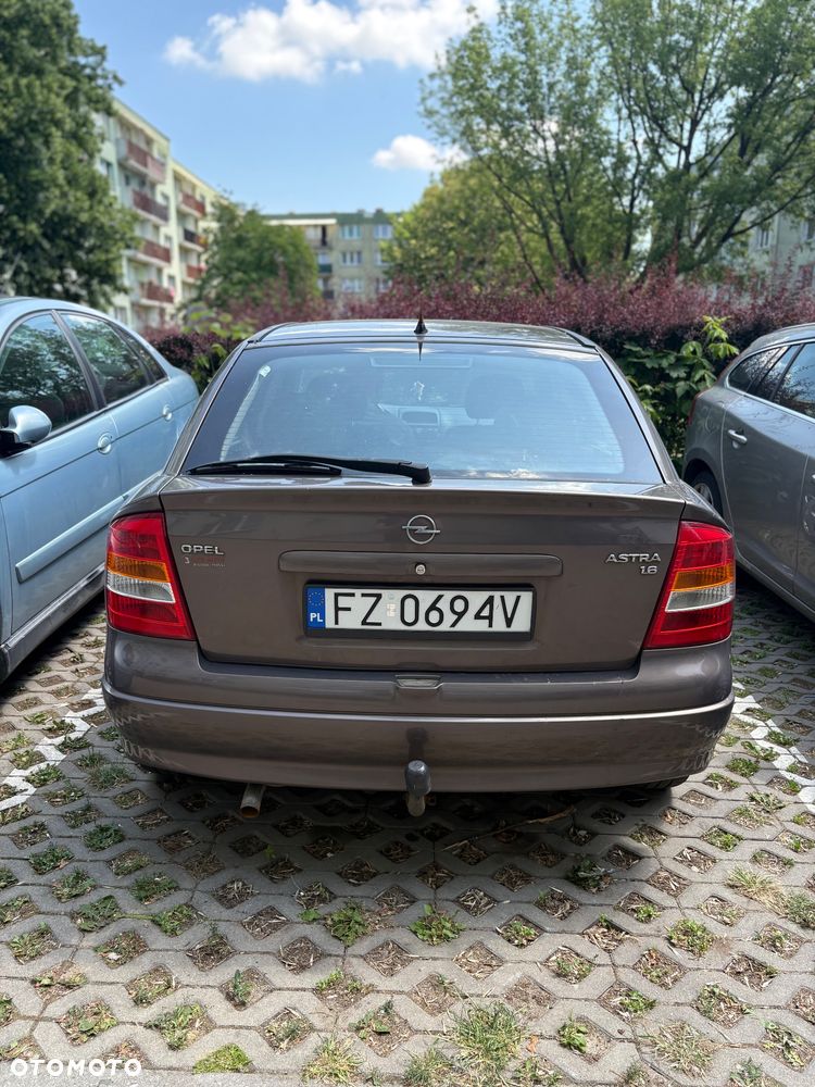 Opel Astra 1.6 - 1