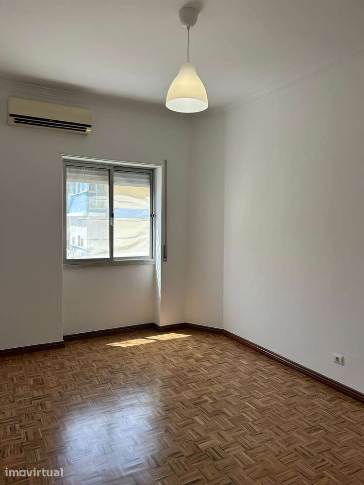 Apartamento T3 em Corroios, Seixal - Grande imagem: 2/26