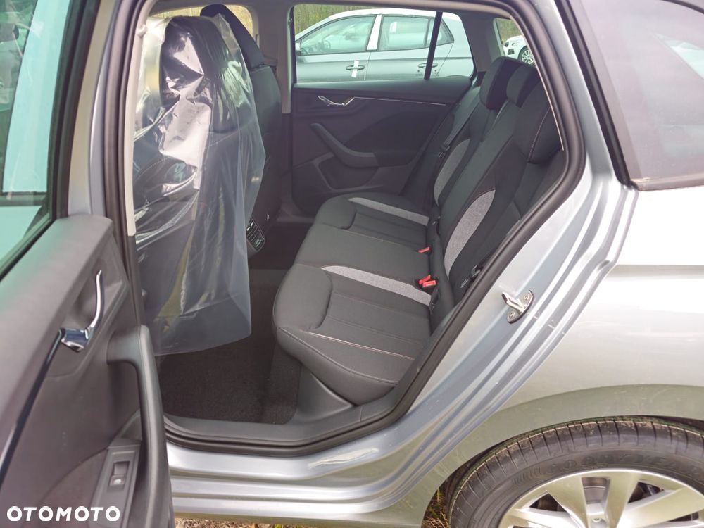 Skoda Scala 1.0 TSI Drive DSG - 9