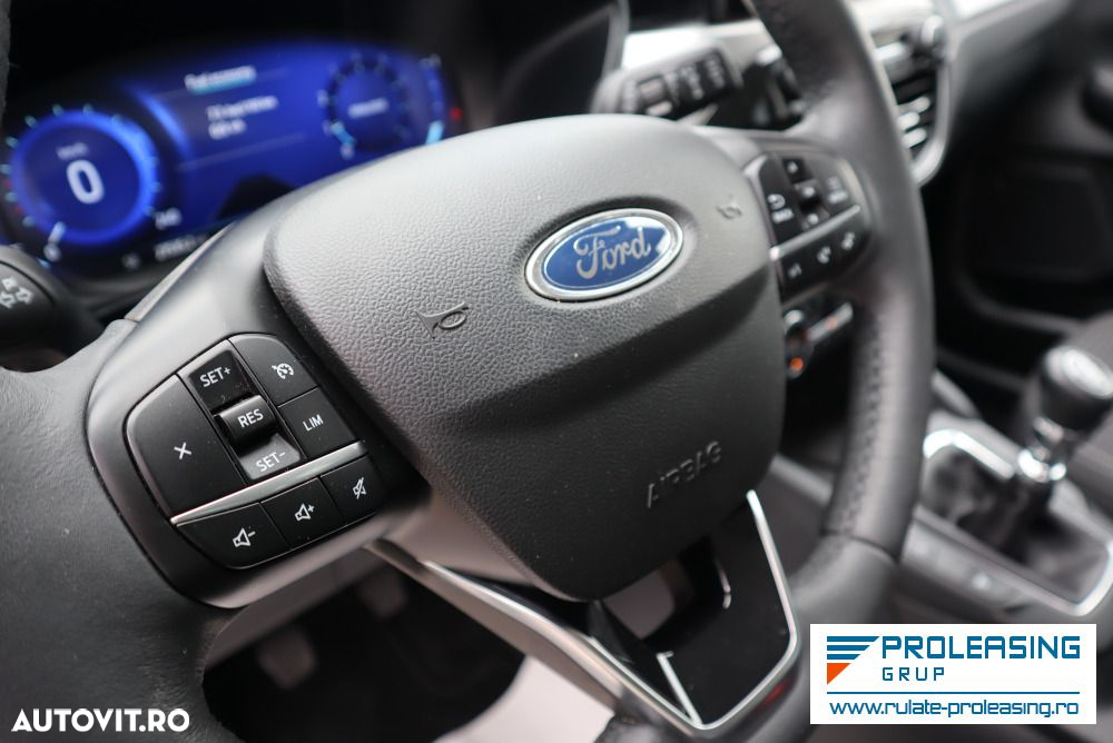 Ford Kuga - 9