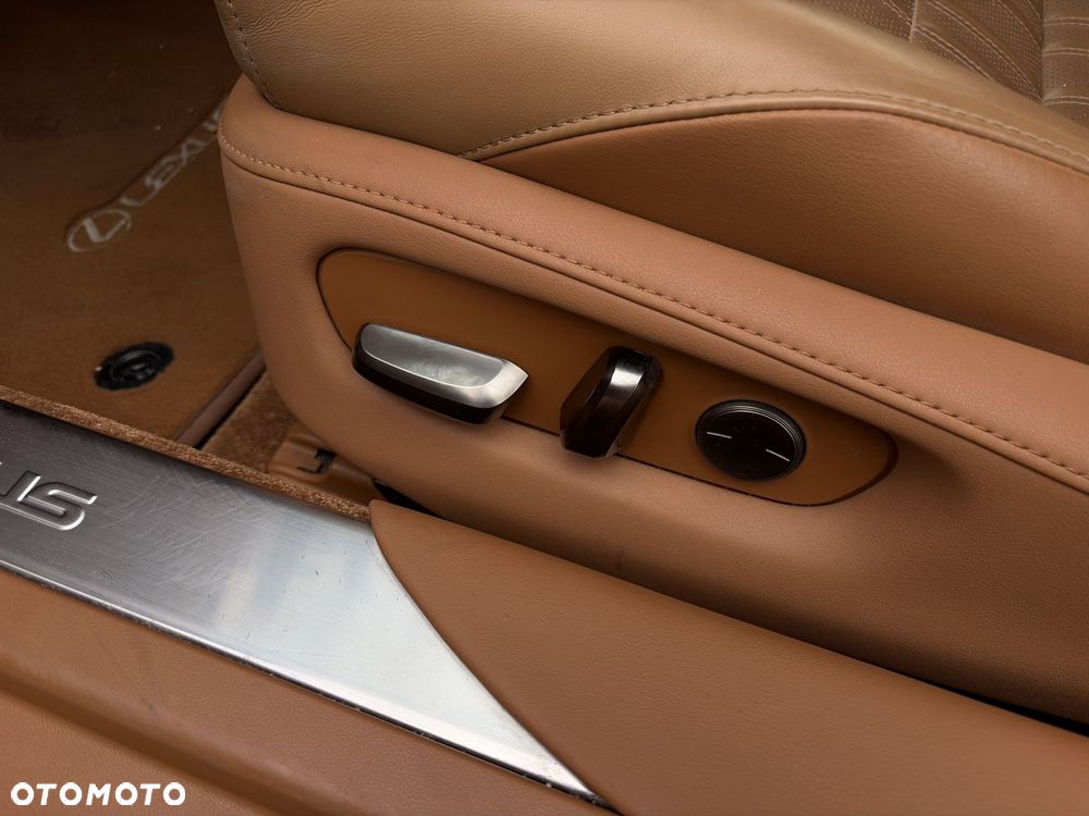 Lexus LC 500 Prestige - 30