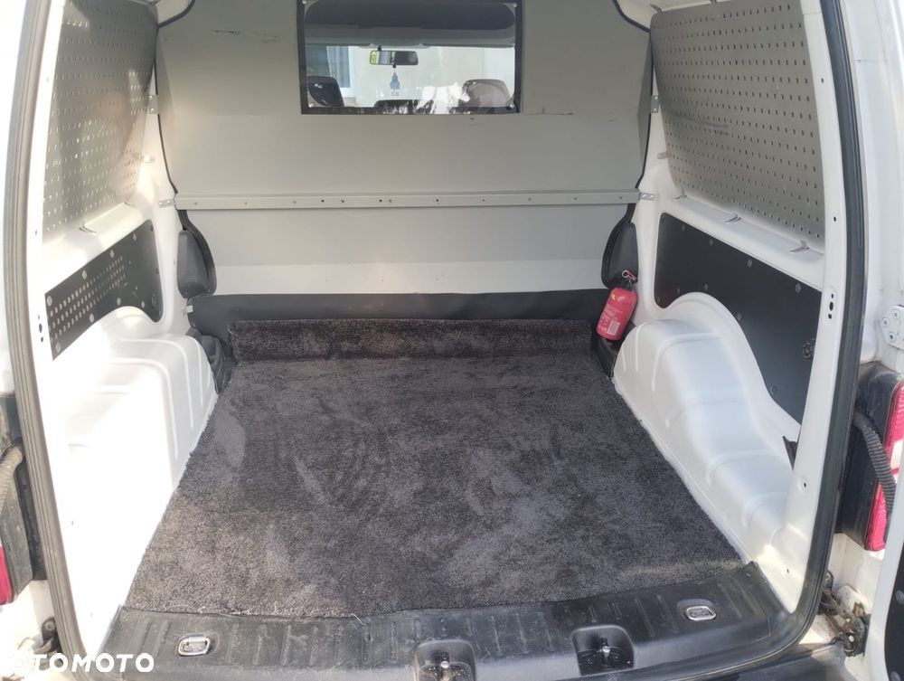 Volkswagen Caddy - 3