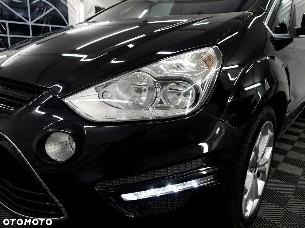 Ford S-Max 2.0 TDCi DPF Titanium - 24