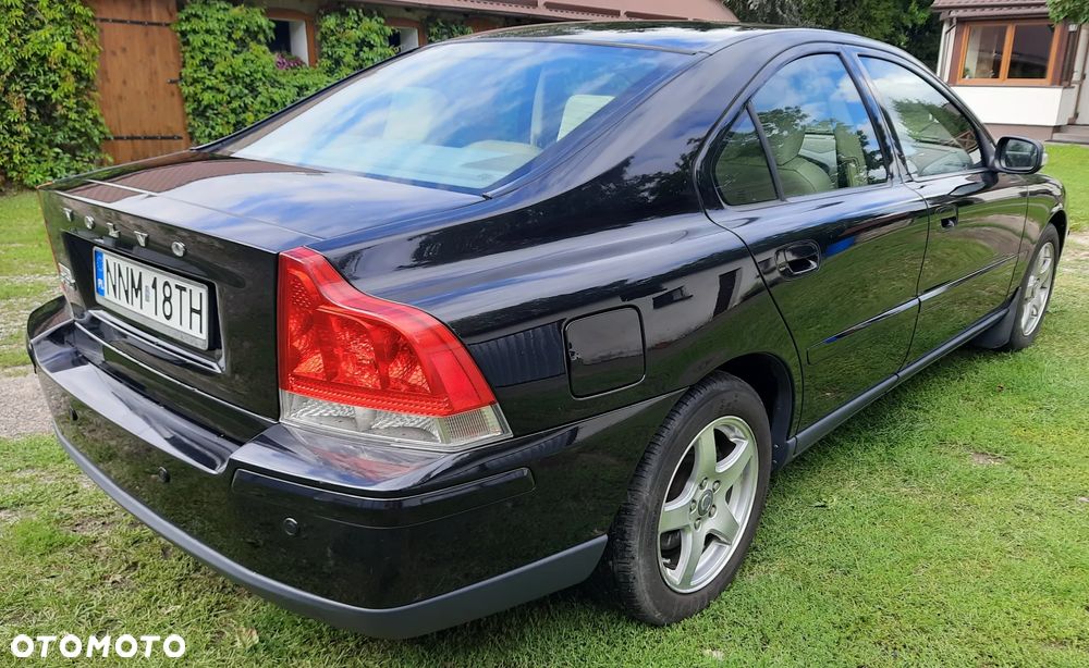 Volvo S60 - 3