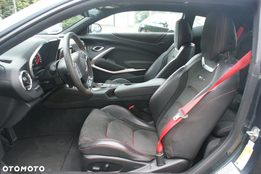 Chevrolet Camaro - 16