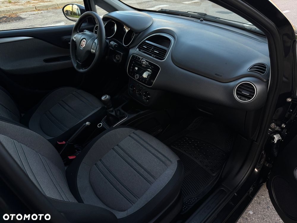 Fiat Punto Evo 1.4 8V Racing - 15