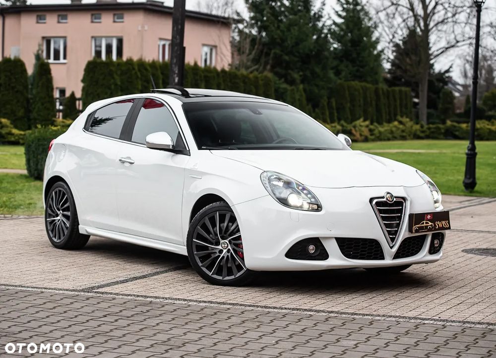 Alfa Romeo Giulietta 1.8 TBi 16V Quadrifoglio Verde - 1