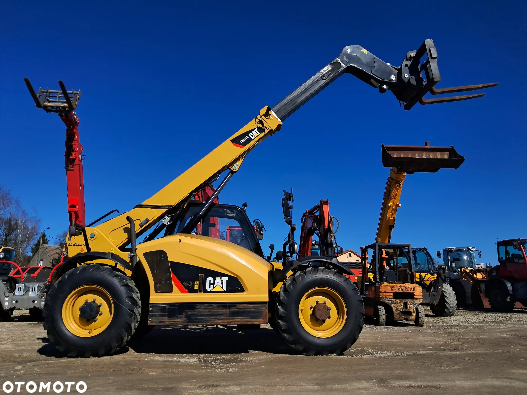 Caterpillar TH 337 C - 12