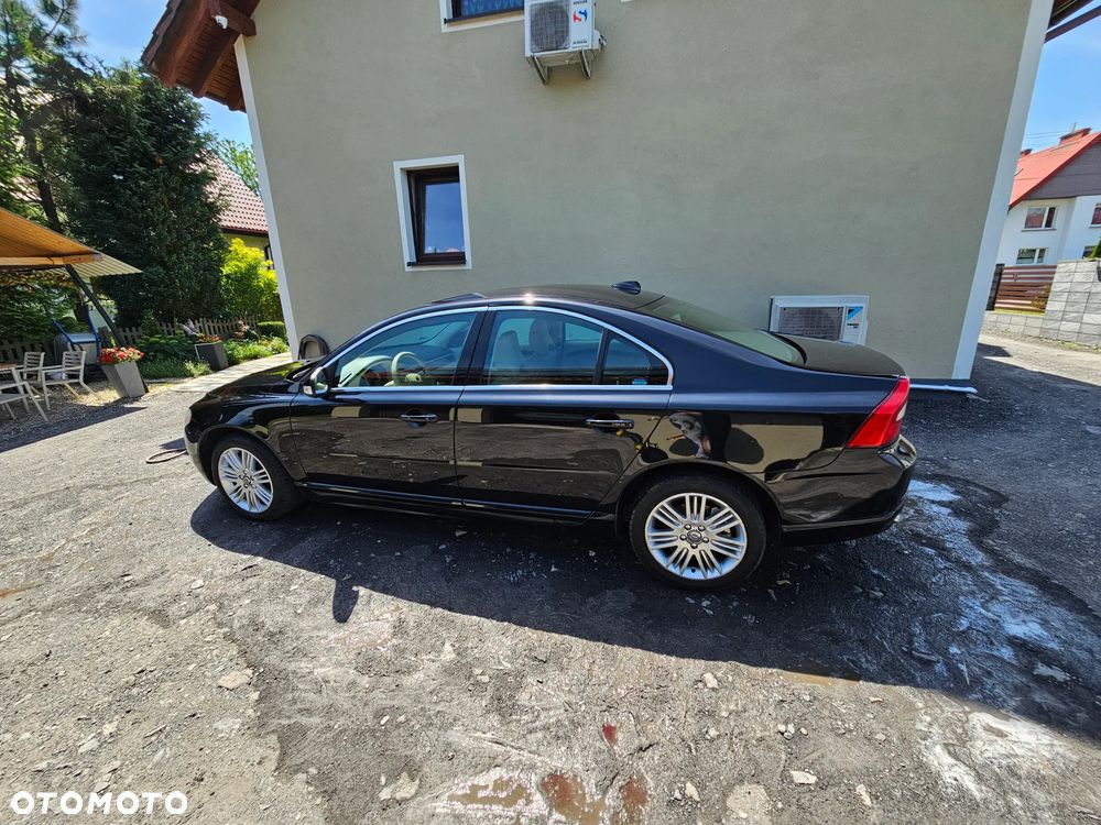 Volvo S80 4.4 V8 Momentum - 8