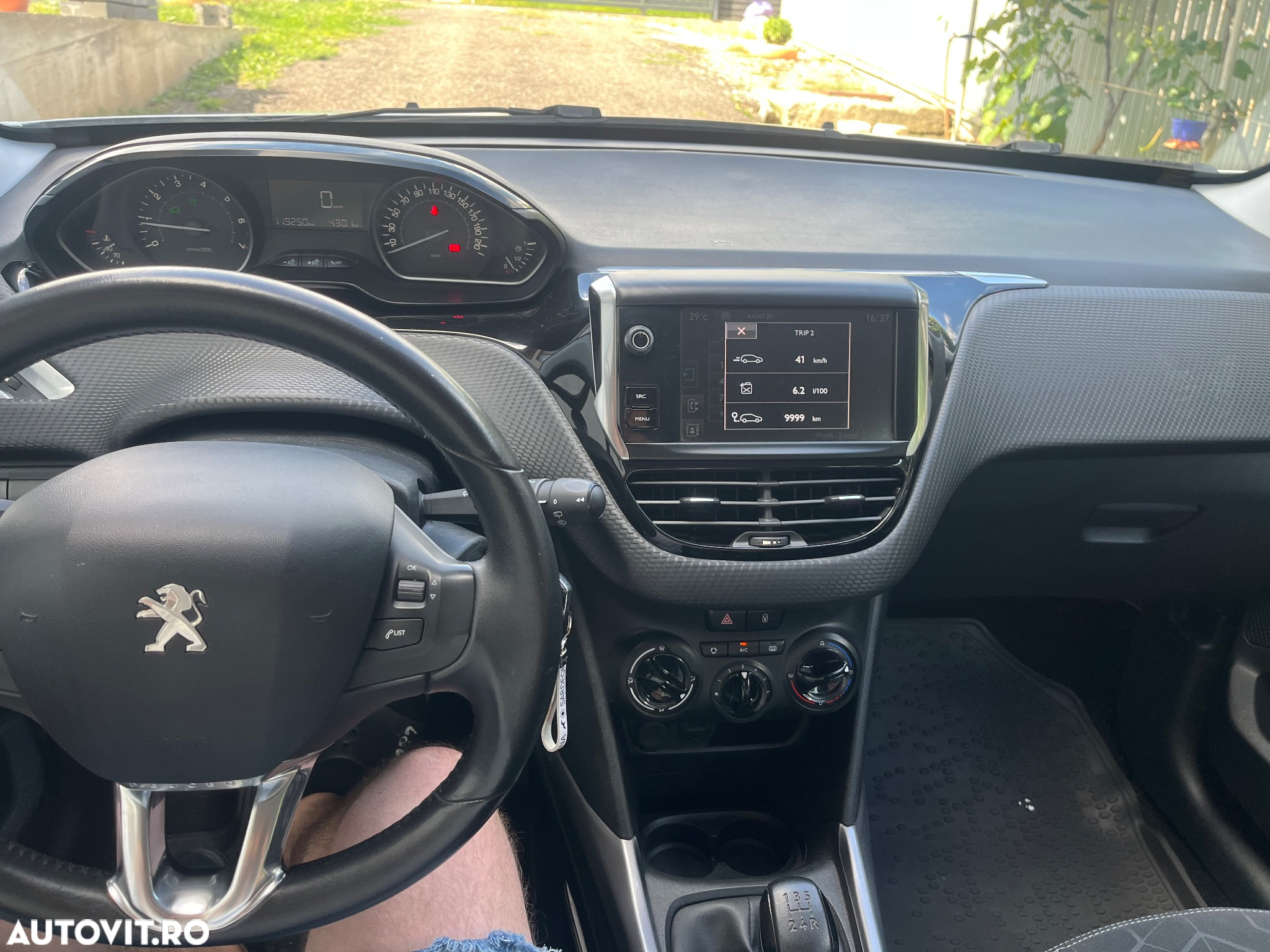 Peugeot 2008 1.2 PureTech Turbo Active - 15