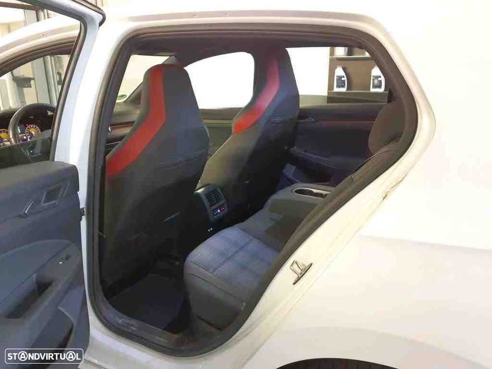 VW Golf 2.0 TSI OPF GTI - 8