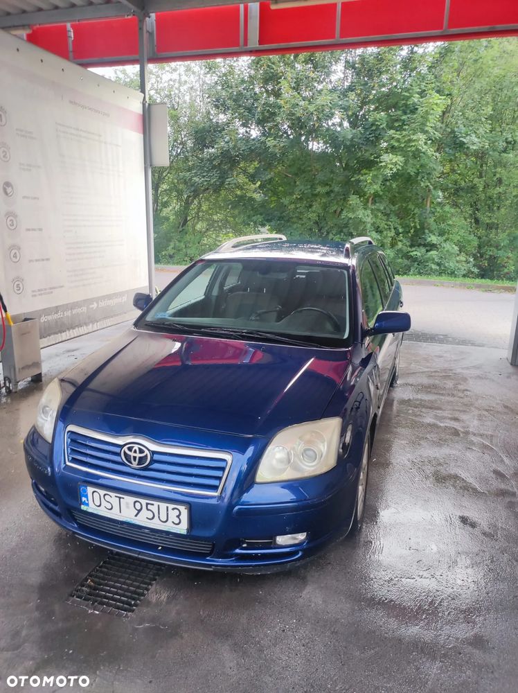 Toyota Avensis 1.8 VVT-i Sol - 3
