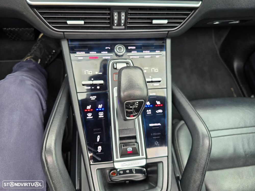 Porsche Cayenne E-Hybrid - 20