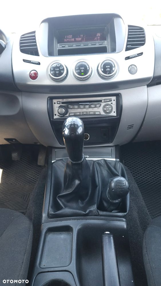 Mitsubishi L200 2.5 DID DC Dakar - 13