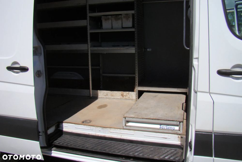 Mercedes-Benz Sprinter - 8