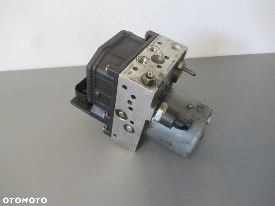 POMPA HAMULCOWA ABS BMW 5 E39 3451-6755739 - 3