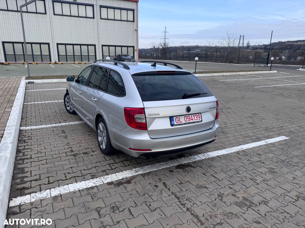 Skoda Superb 1.6 TDI GreenLine - 2